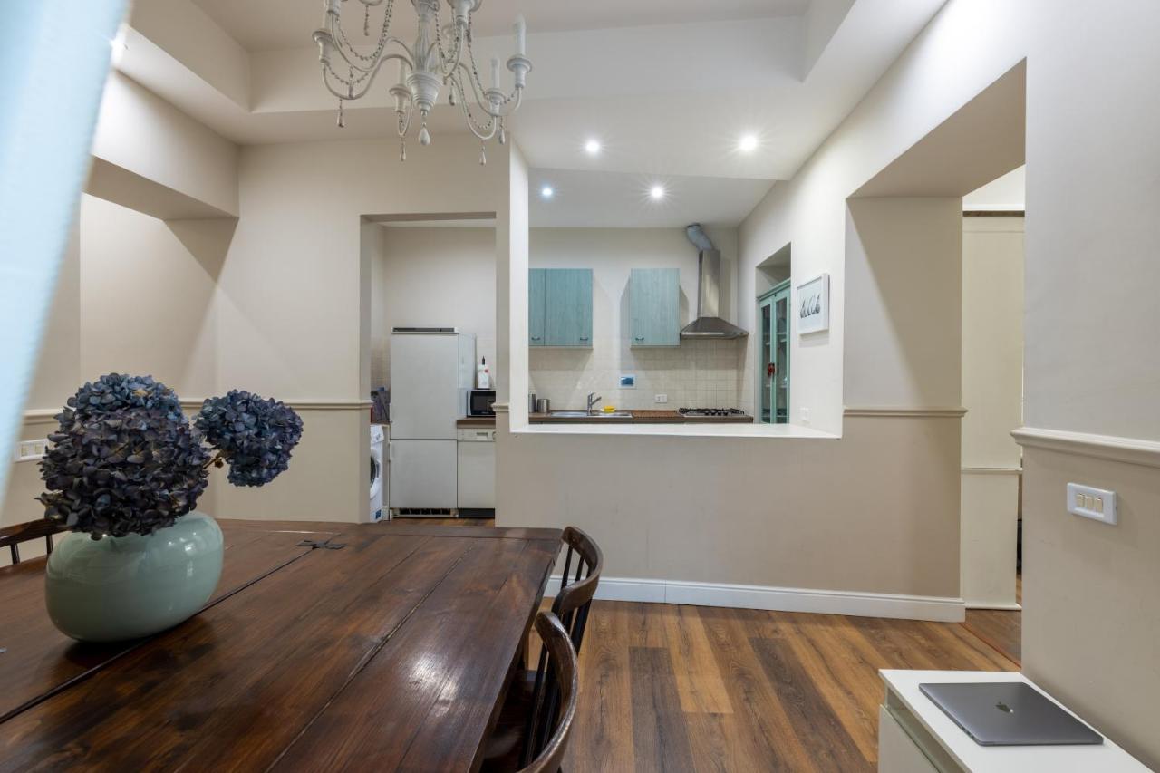 Charming Apartment With Patio A Few Steps From Colosseum 외부 사진