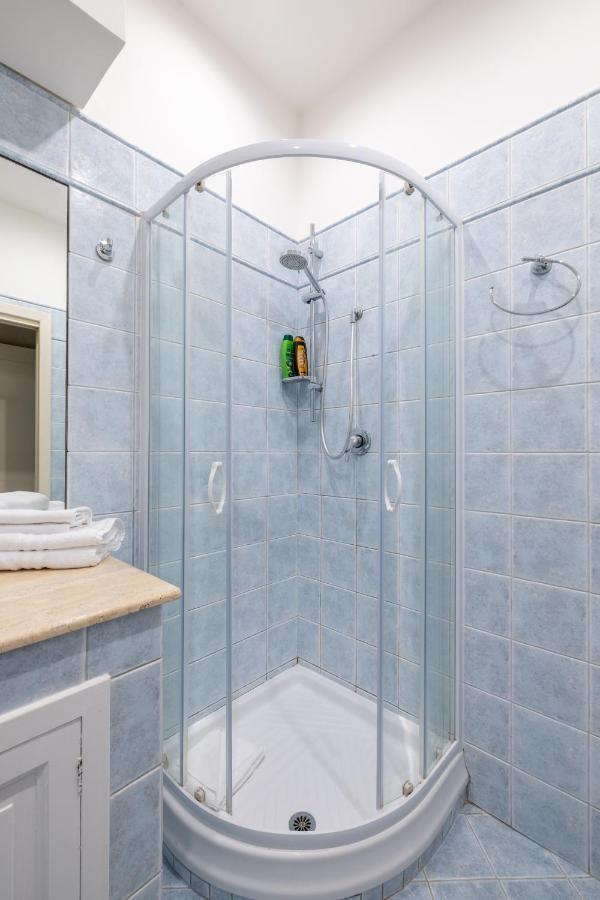 Charming Apartment With Patio A Few Steps From Colosseum 외부 사진