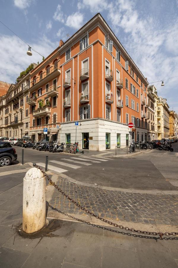 Charming Apartment With Patio A Few Steps From Colosseum 외부 사진